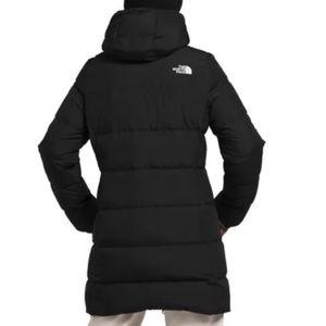 Women’s North Face Parka 550